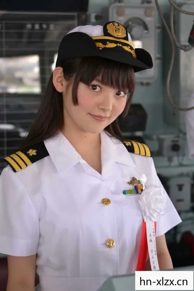 上坂堇,从声优到艺术家的跨界之旅 上坂堇,从声优到艺术家的跨界之旅