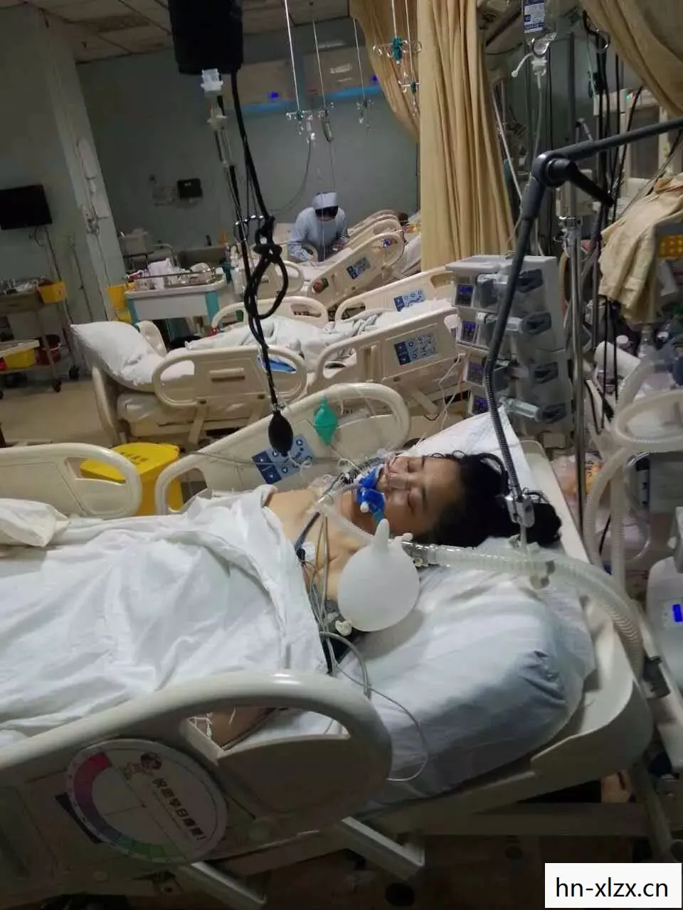 班尼特福迪,逆境中的生命奇迹 班尼特福迪,逆境中的生命奇迹