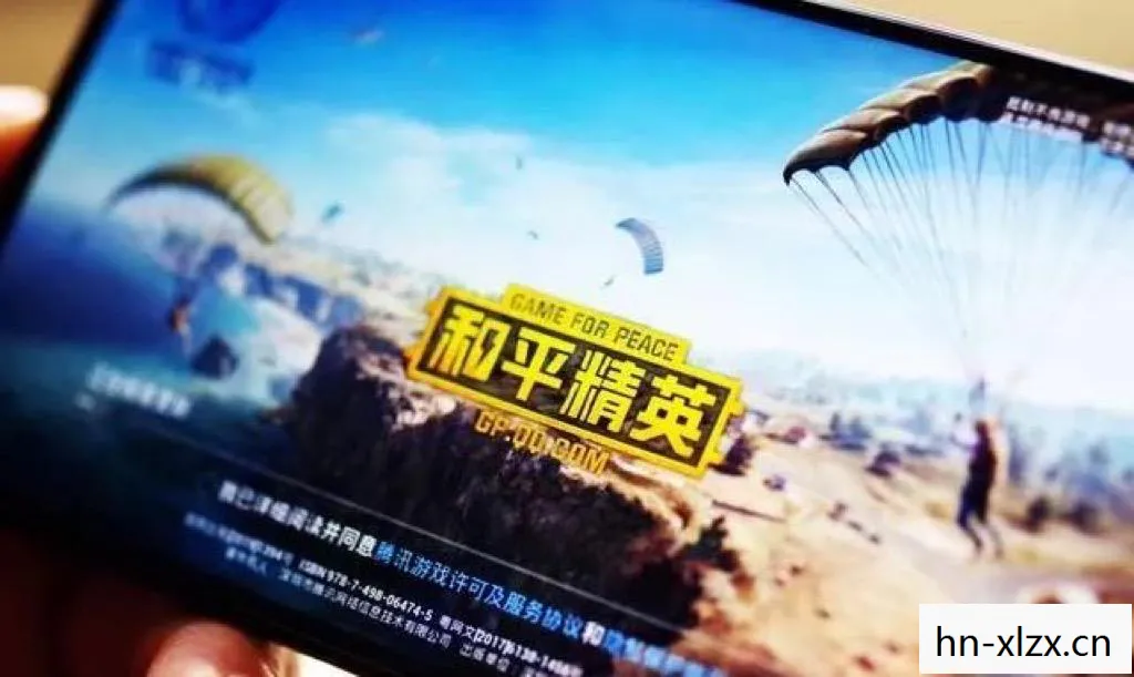 从战术策略到社交互动的完美融合图片
