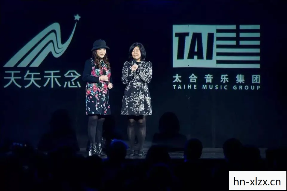 舞动次元综艺，舞动次元，探索虚拟与现实的交汇点