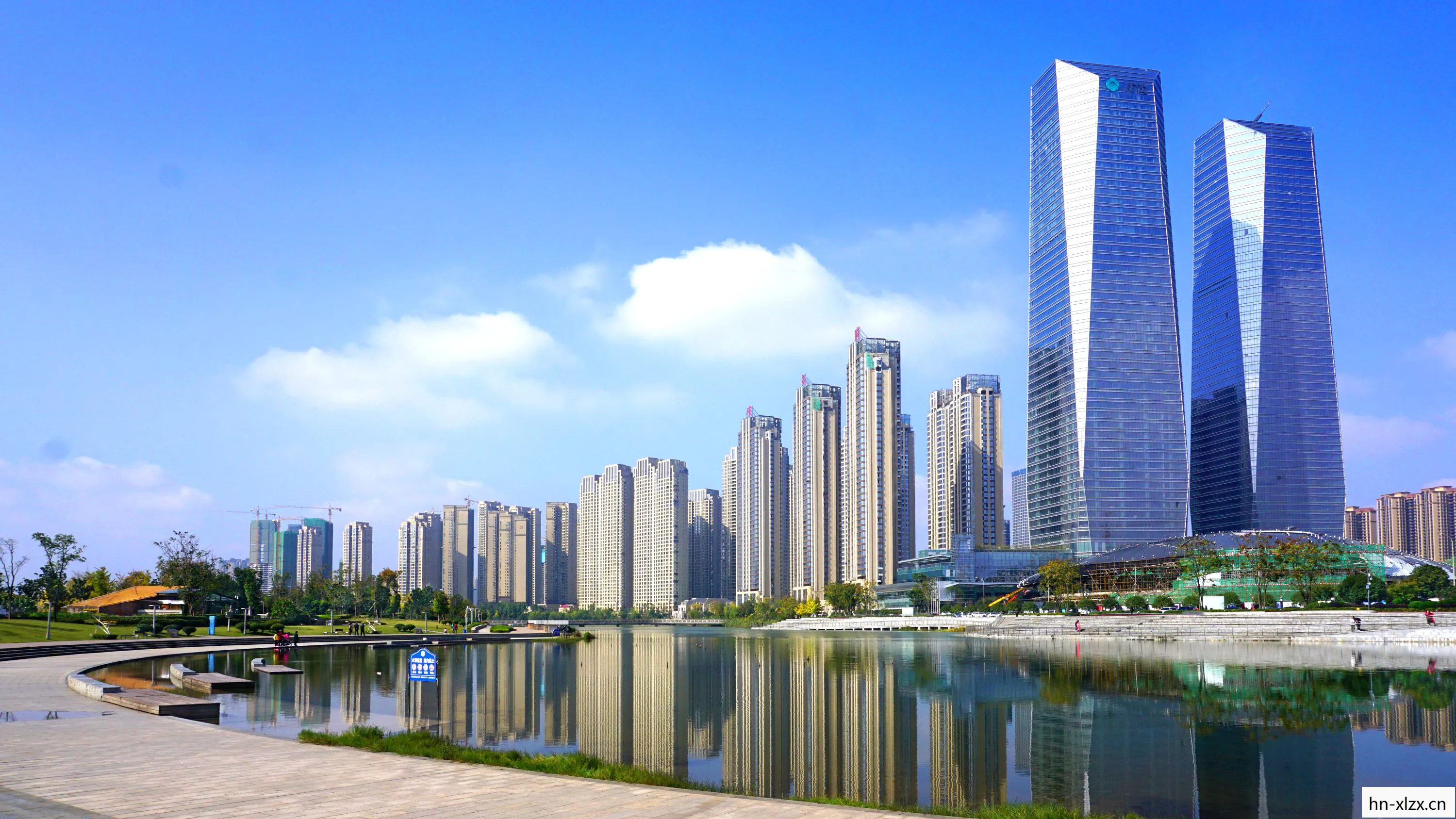 城市新地标与文化交汇点图片