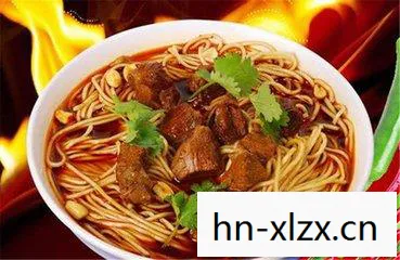 一碗面的故事图片