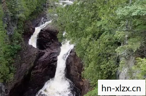 翡翠山谷小说,翡翠山谷,自然与文化的神秘交汇 翡翠山谷小说,翡翠山谷,自然与文化的神秘交汇